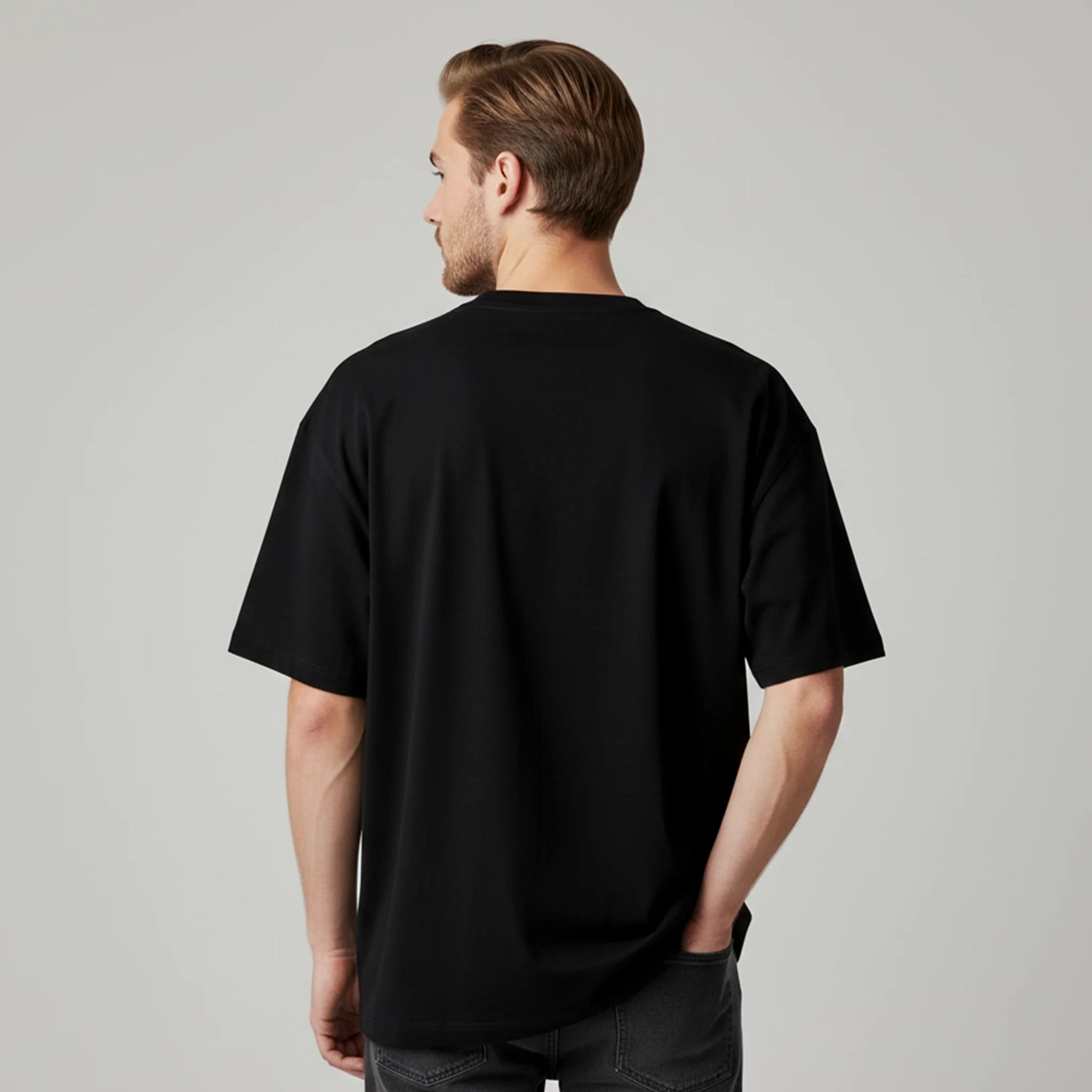 CAMISETA OVERSIZED PRETA BÁSICA