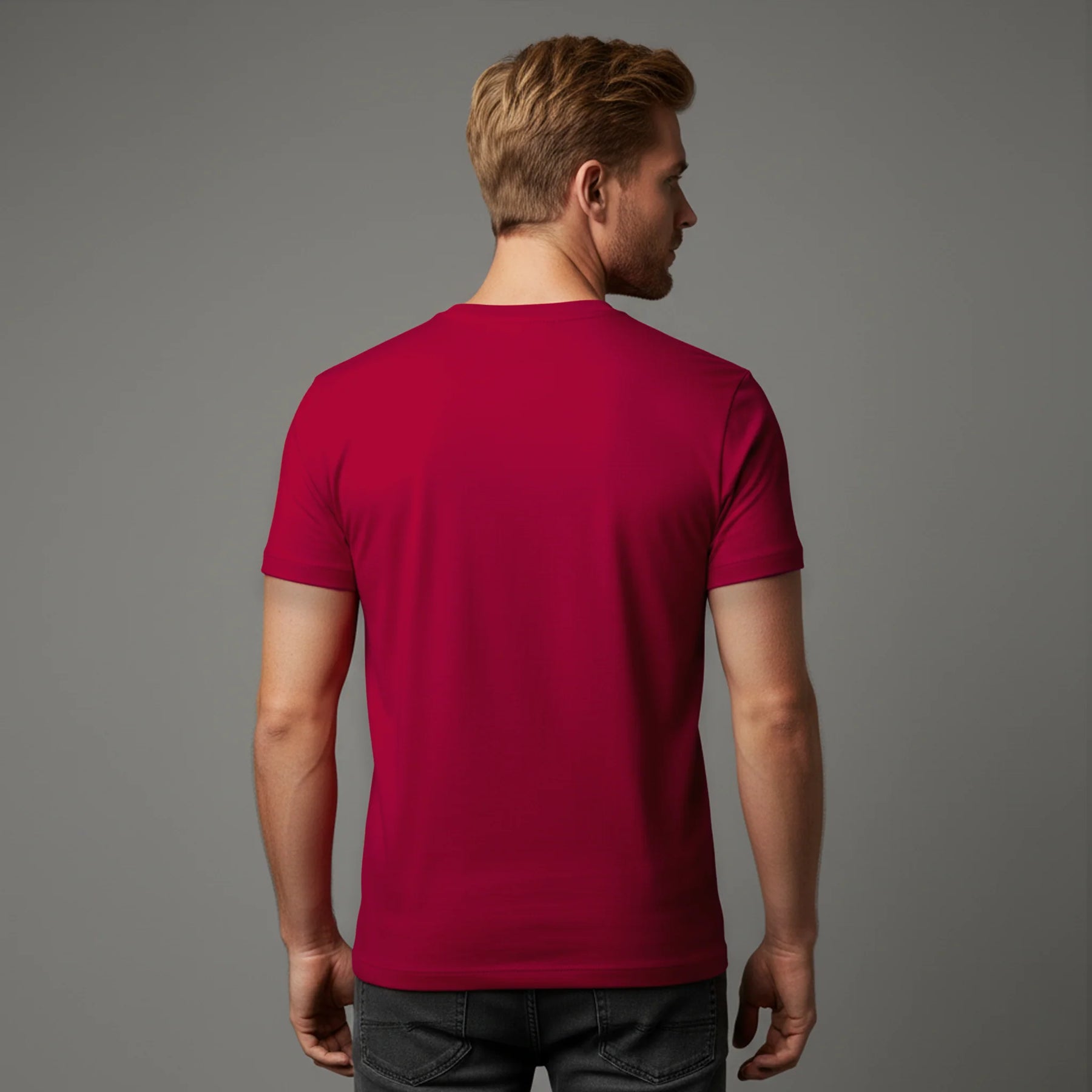 CAMISETA VERMELHA BÁSICA - UNISSEX