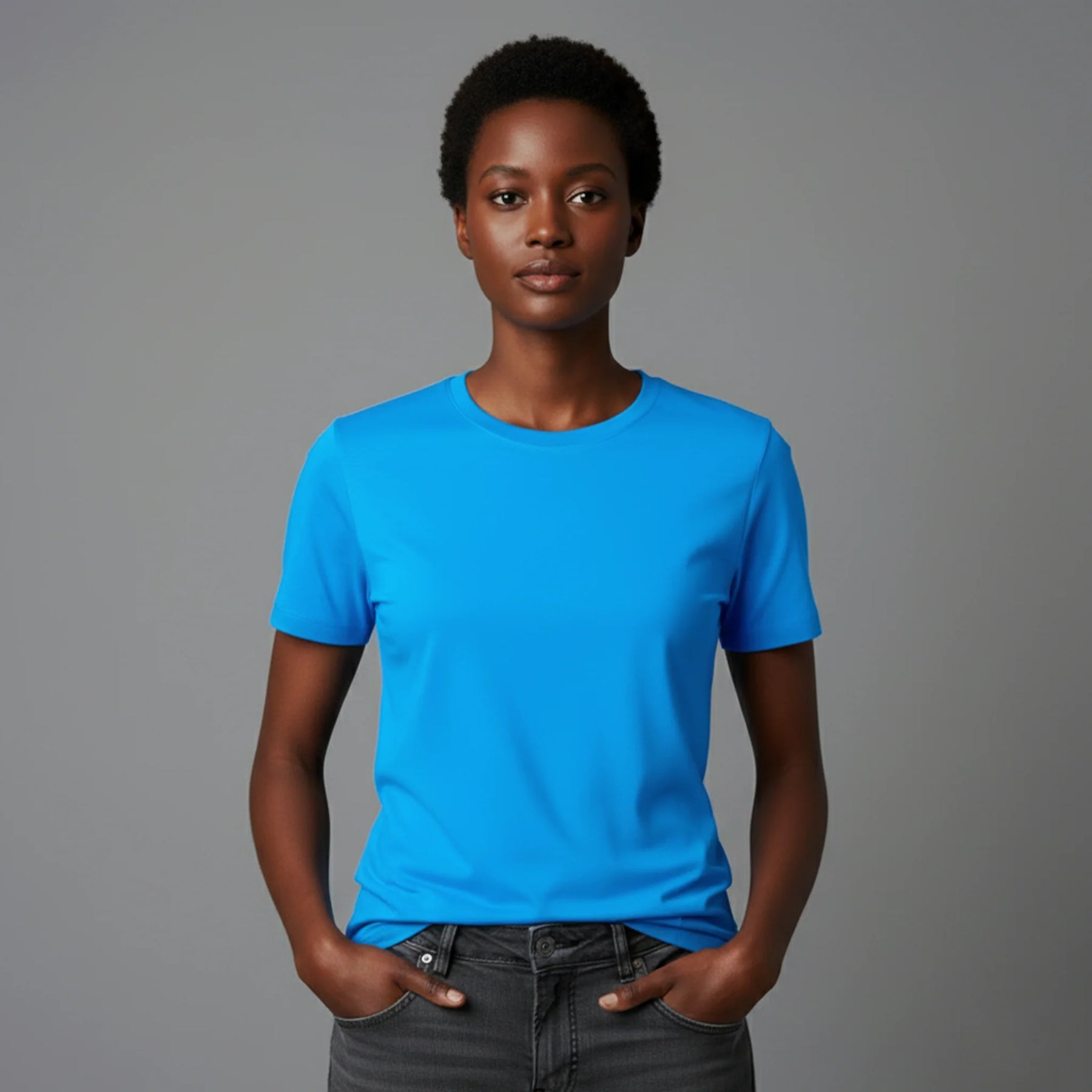 CAMISETA AZUL CELESTE BÁSICA - UNISSEX